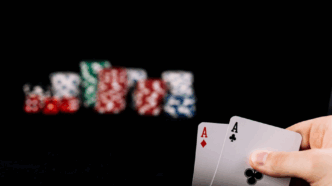 Julkkikset ja pokeri – mitä voitto oikeasti vaatii